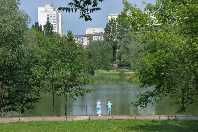Nachmieter gesucht! - 2-Zimmer-Wohnung am Helene-Weigel-Platz — photo 1